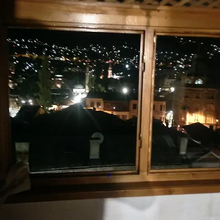 בית הארחה Curovac View