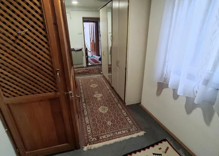 Curovac View Guest house